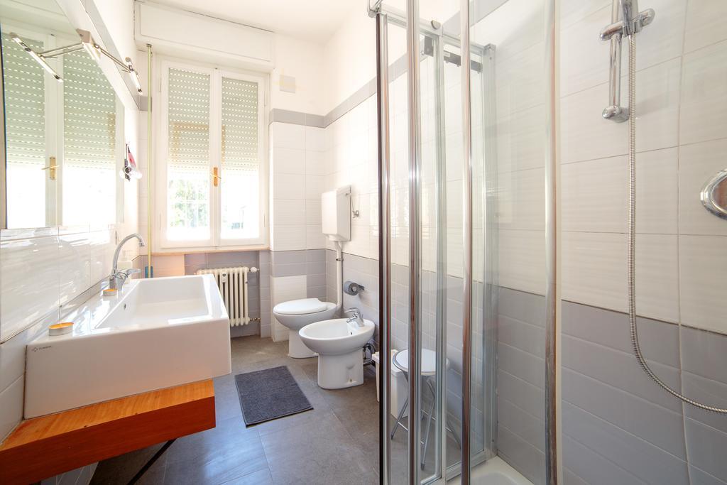 Ponte Tiberio Apartment Rimini Exteriör bild