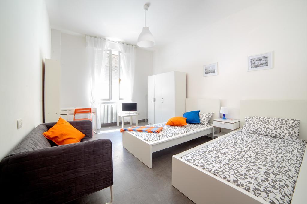 Ponte Tiberio Apartment Rimini Exteriör bild