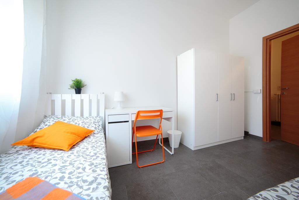 Ponte Tiberio Apartment Rimini Exteriör bild