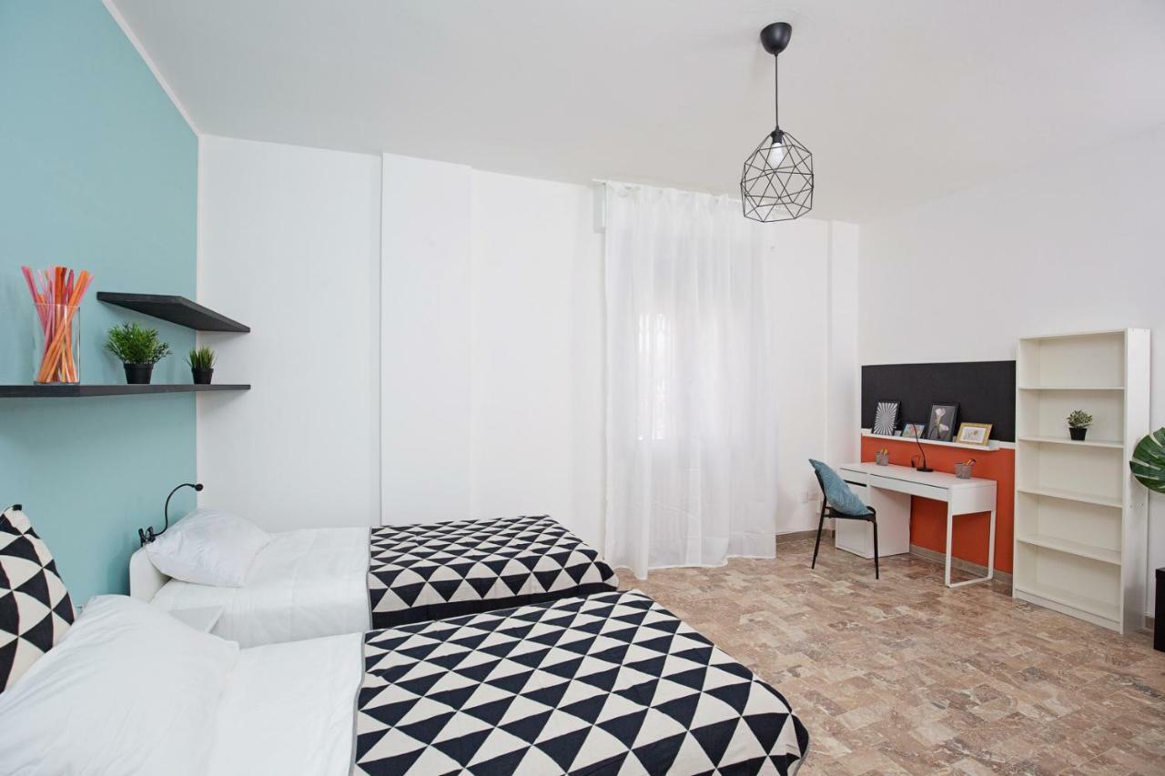 Ponte Tiberio Apartment Rimini Exteriör bild